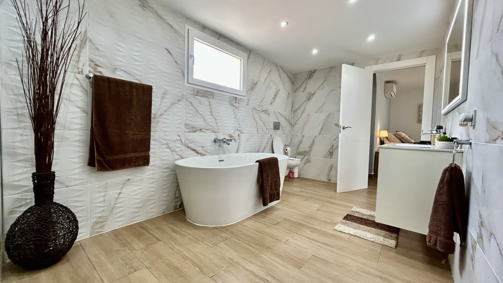 Resale - Detached Villa - Cabo Roig