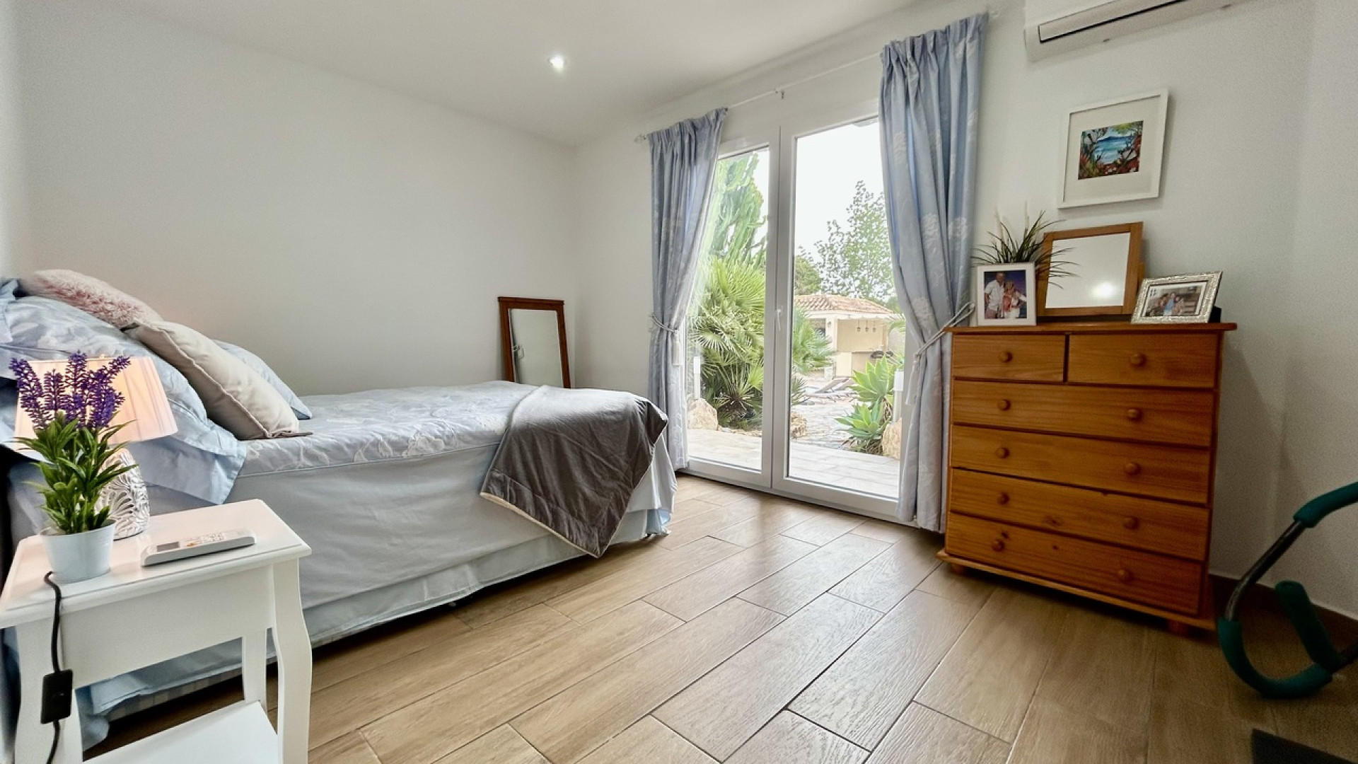 Resale - Detached Villa - Cabo Roig