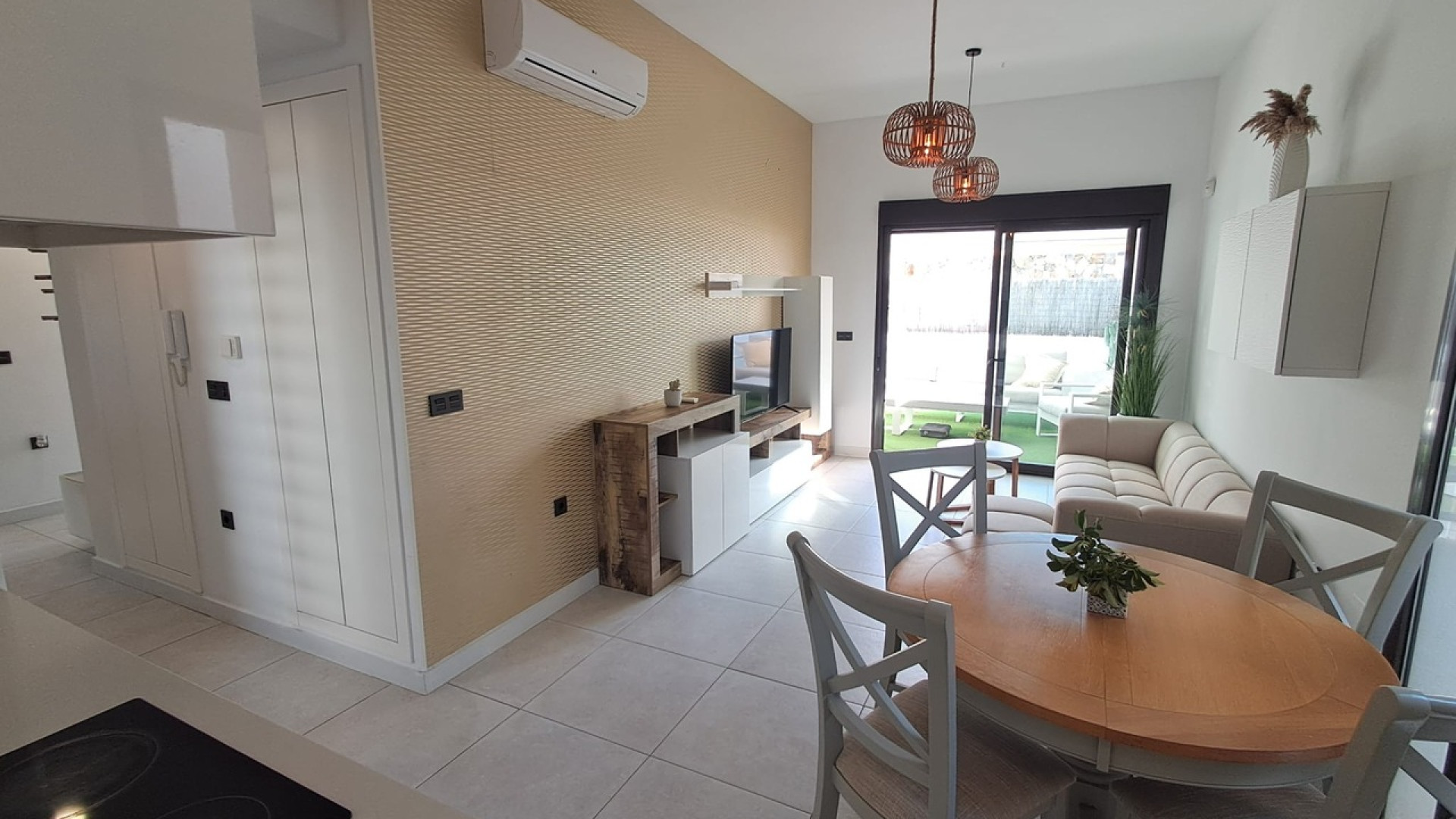 Resale - Detached Villa - Cabo Roig