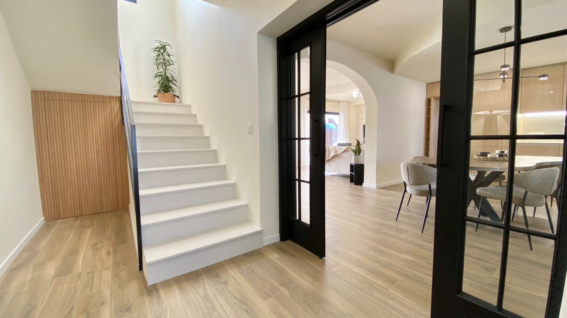 Resale - Detached Villa - Cabo Roig