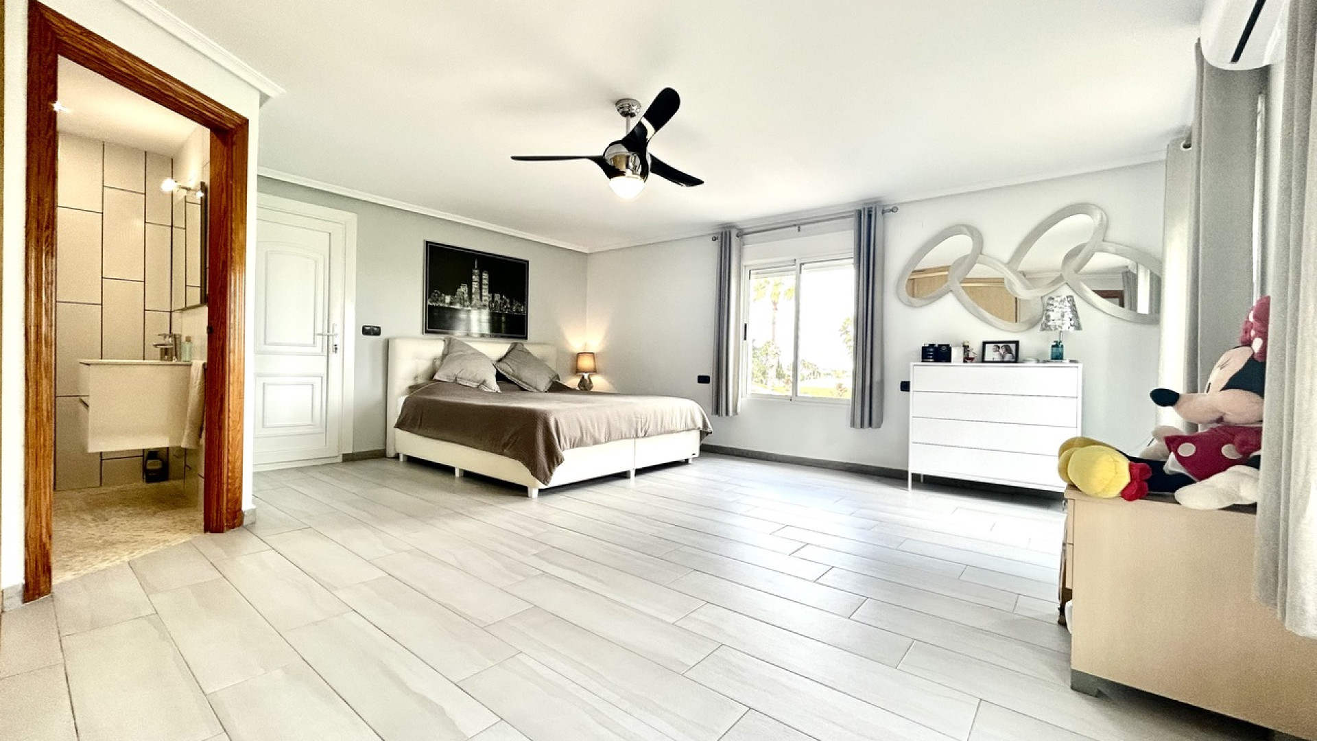 Resale - Detached Villa - Catral