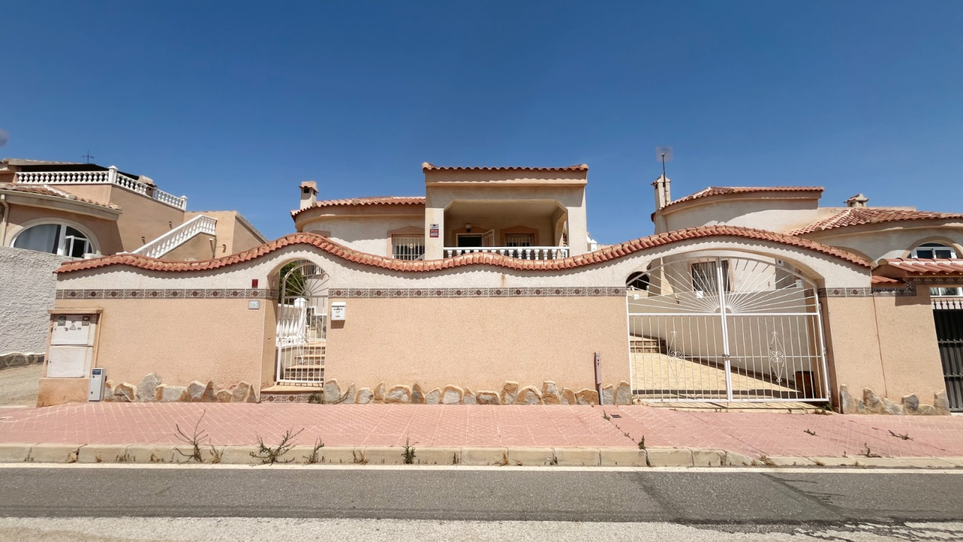 Resale - Detached Villa - Ciudad Quesada - Airstrip