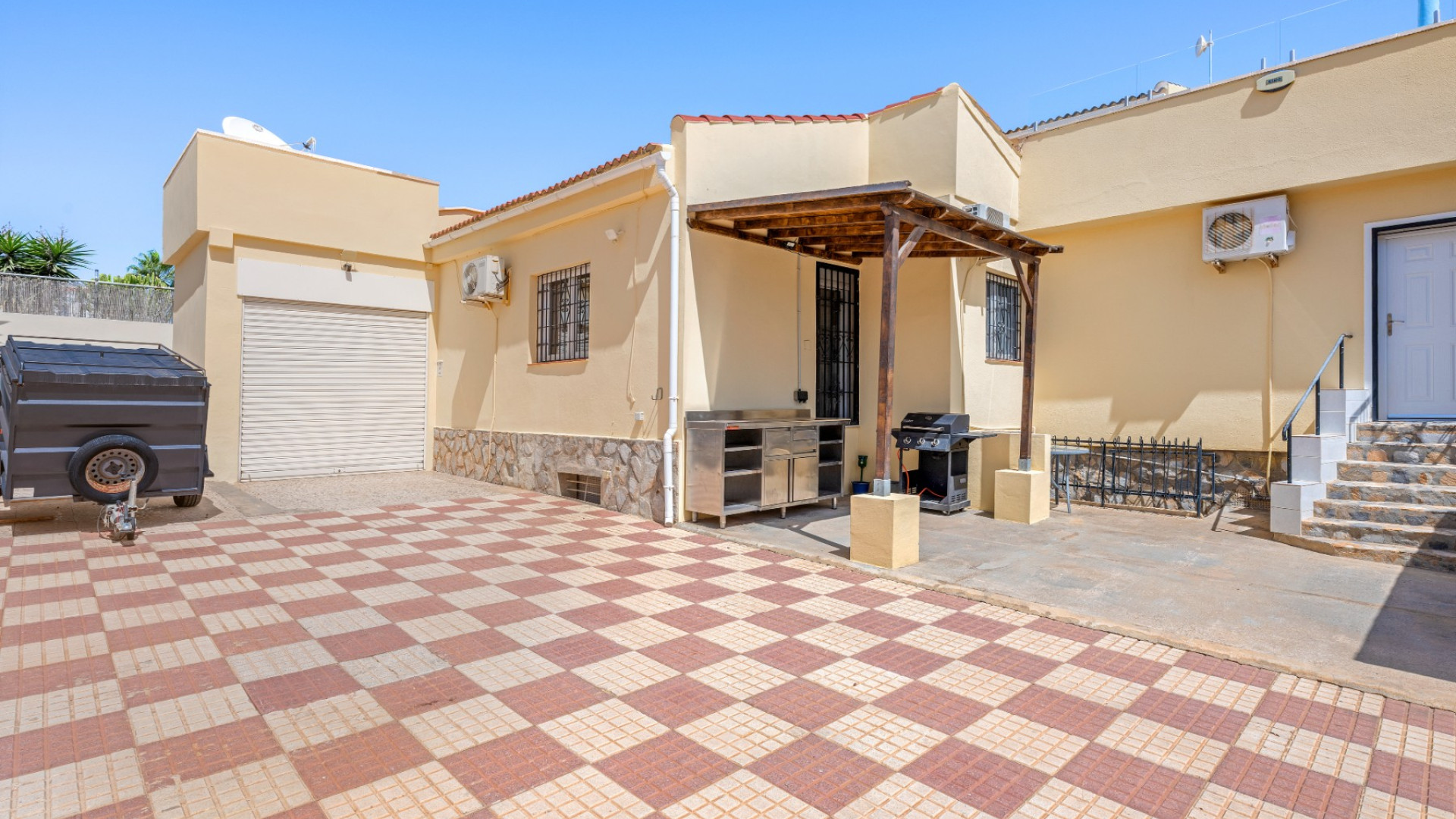 Resale - Detached Villa - Ciudad Quesada - Center