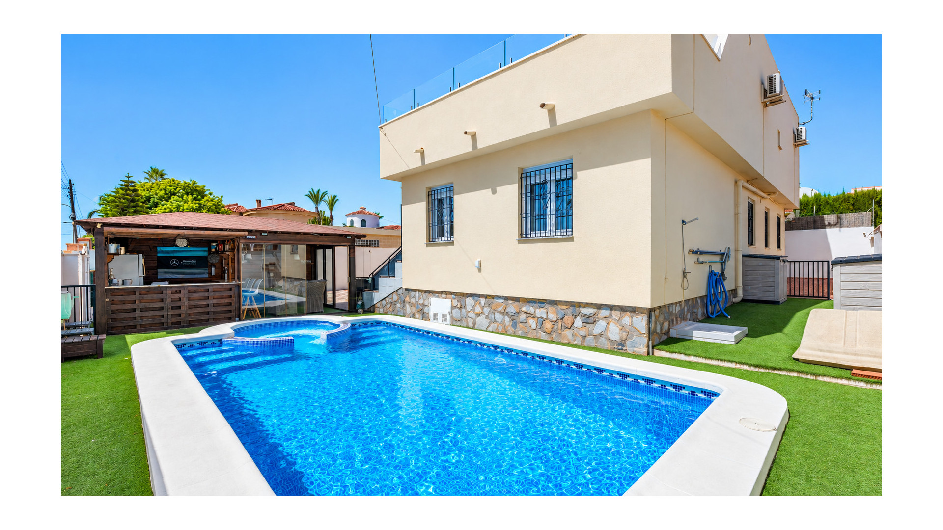 Resale - Detached Villa - Ciudad Quesada - Center