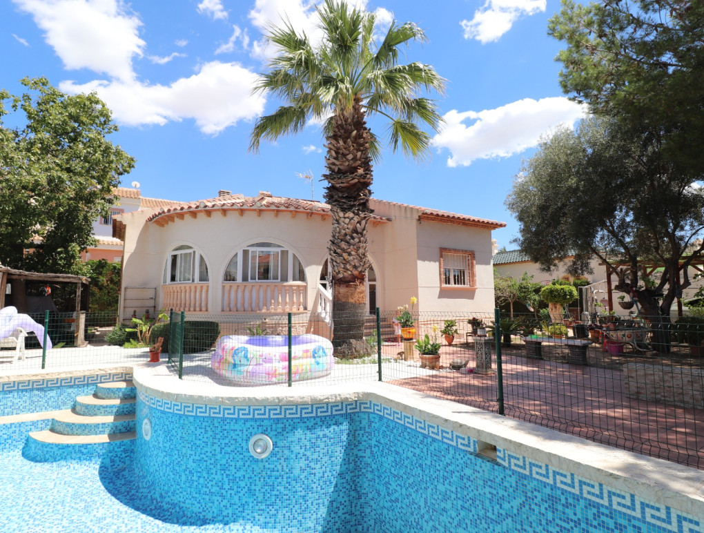 Resale - Detached Villa - Ciudad Quesada - Doña Pepa