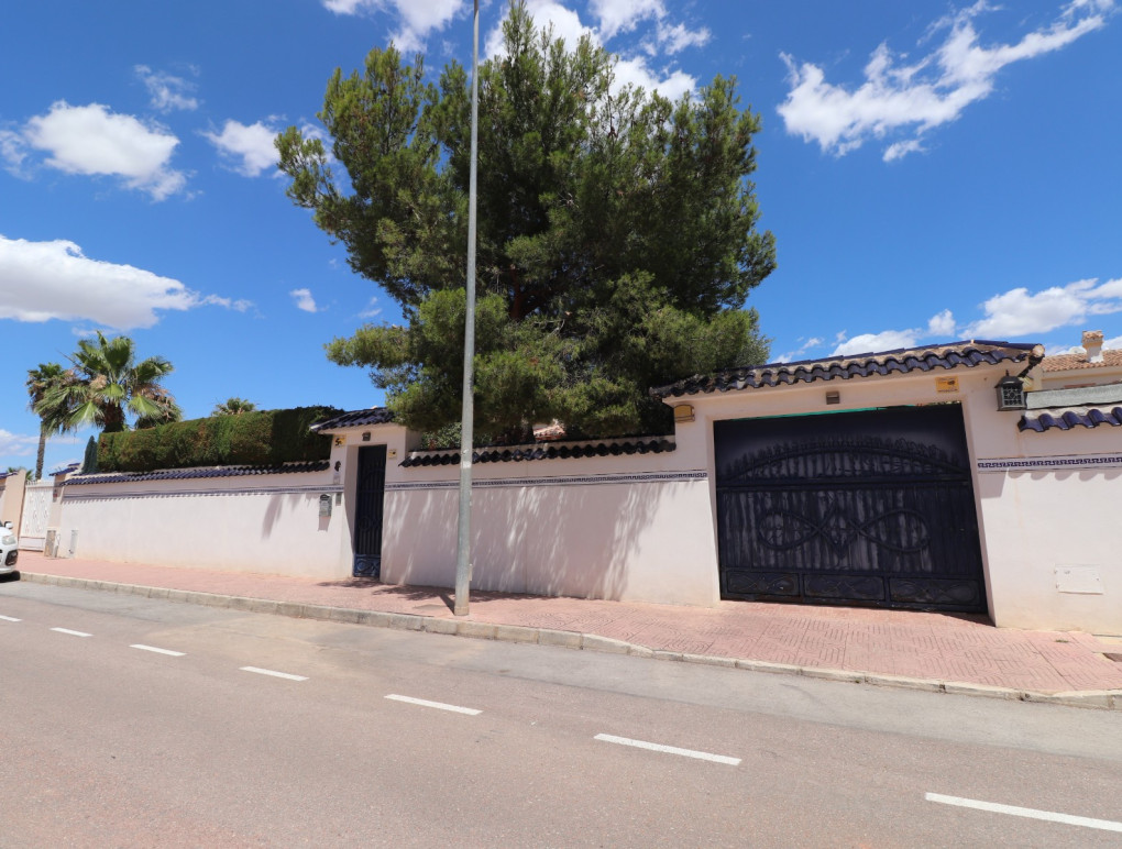 Resale - Detached Villa - Ciudad Quesada - Doña Pepa