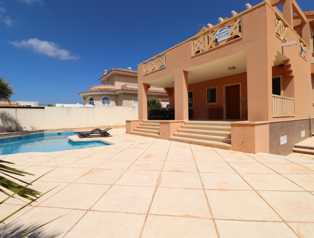 Resale - Detached Villa - Ciudad Quesada - La Fiesta