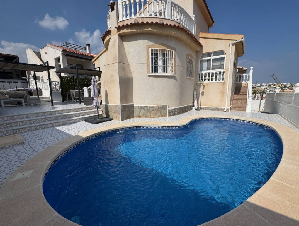 Resale - Detached Villa - Ciudad Quesada - La Marquesa Golf