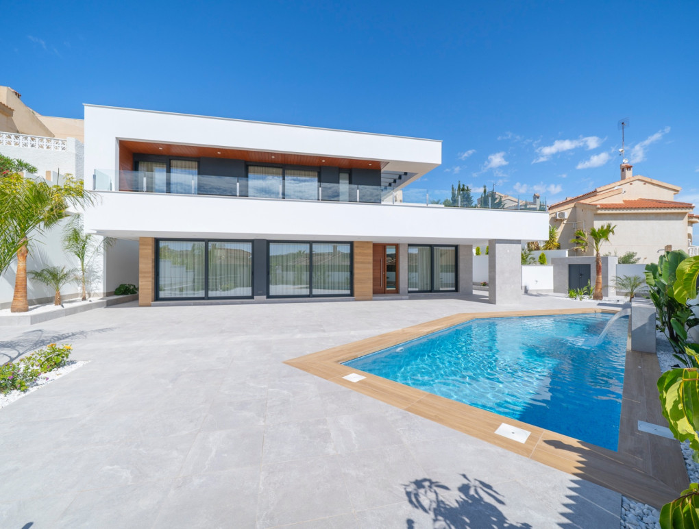 Resale - Detached Villa - Ciudad Quesada - La Marquesa Golf
