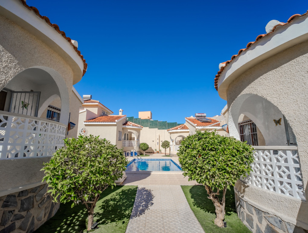Resale - Detached Villa - Ciudad Quesada - La Marquesa Golf