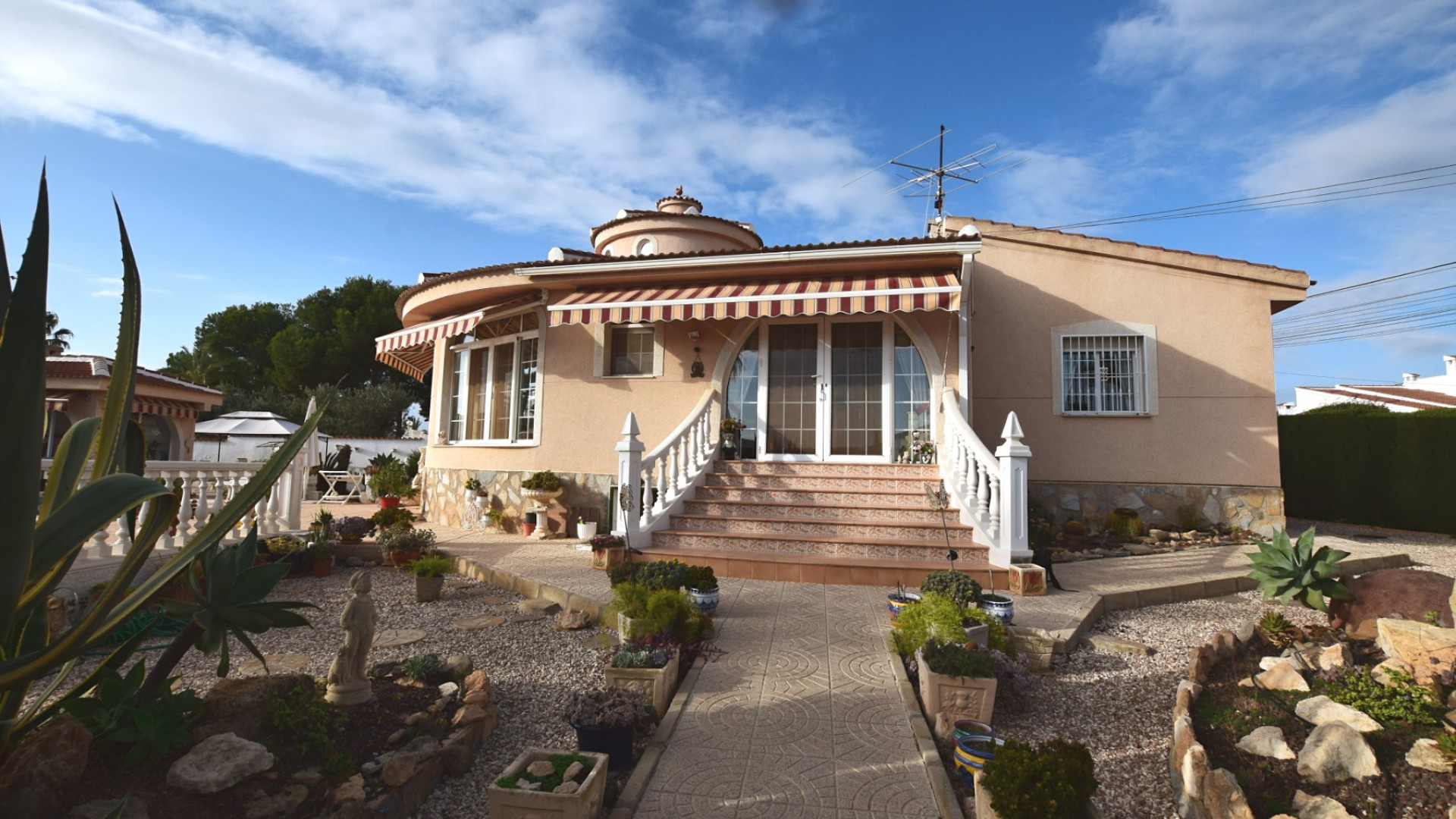 Resale - Detached Villa - Ciudad Quesada