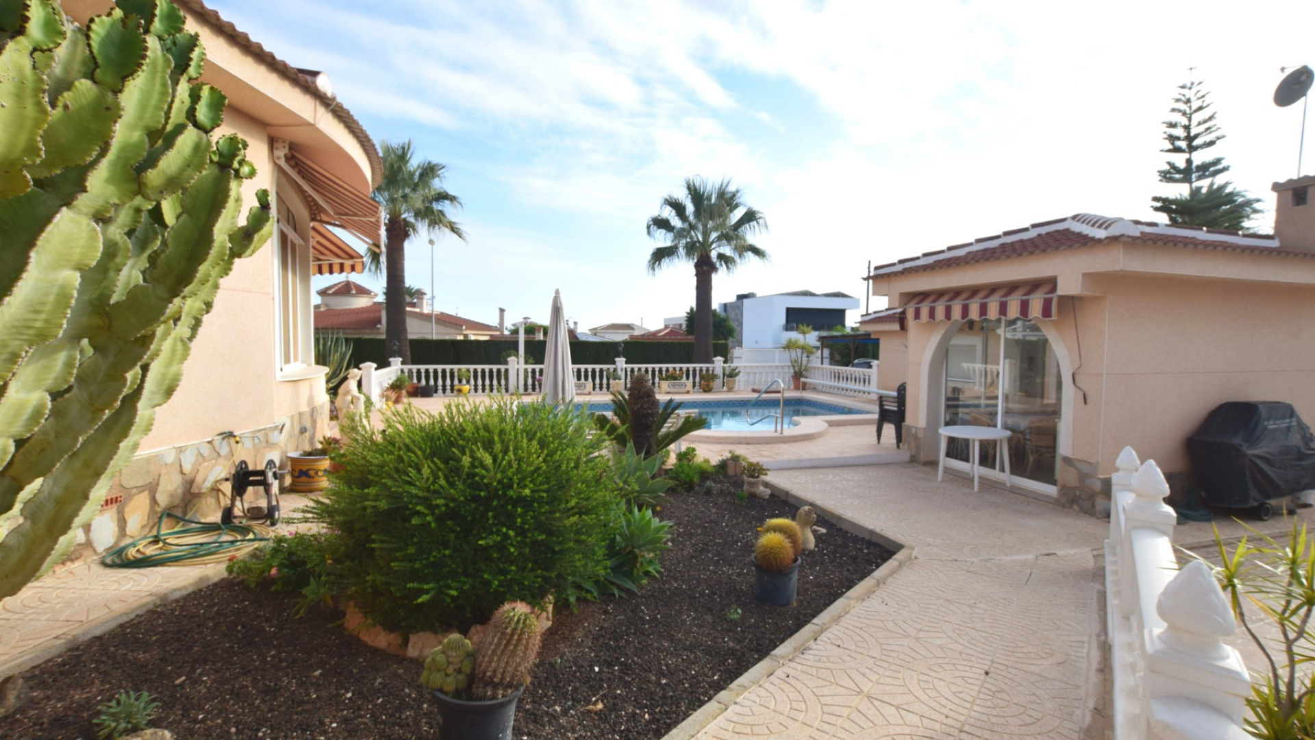 Resale - Detached Villa - Ciudad Quesada