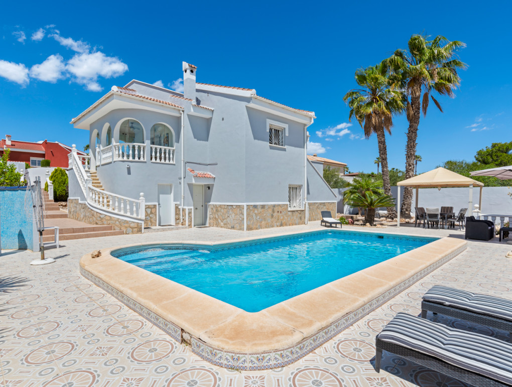 Resale - Detached Villa - Ciudad Quesada