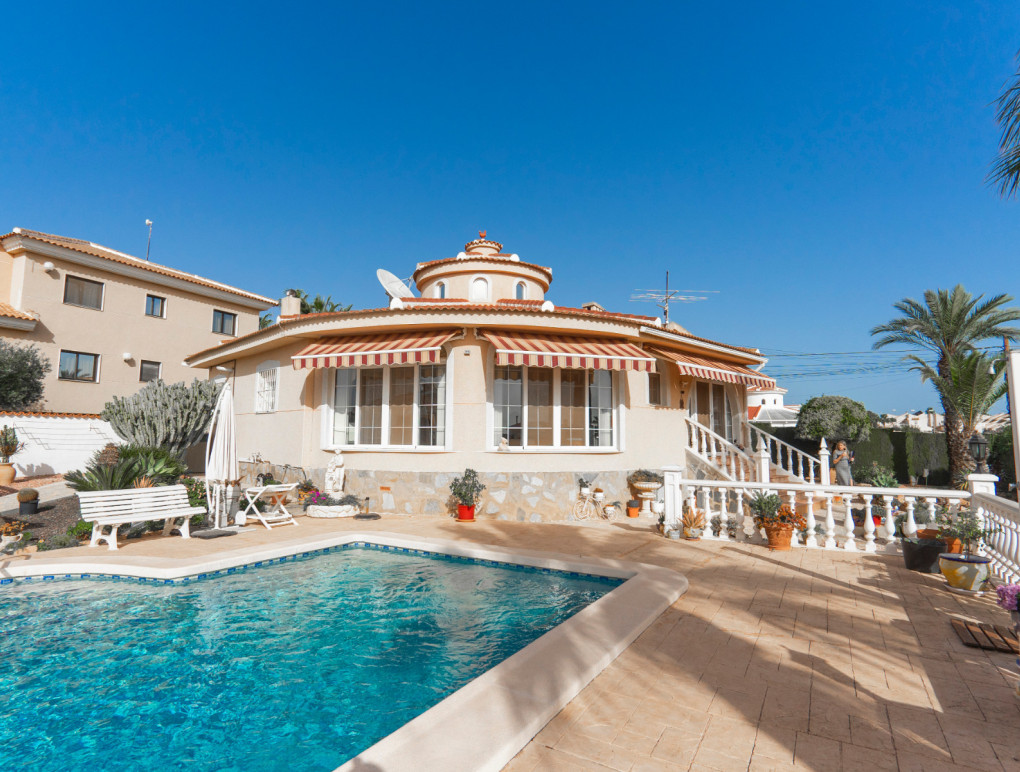 Resale - Detached Villa - Ciudad Quesada