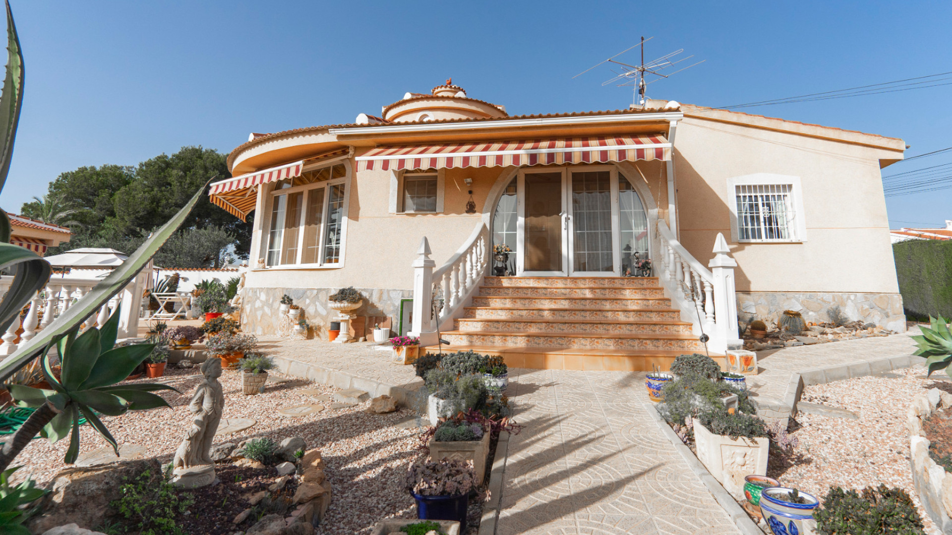 Resale - Detached Villa - Ciudad Quesada