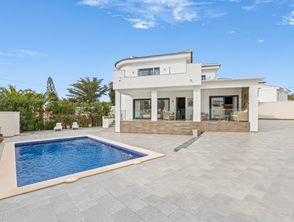 Resale - Detached Villa - Ciudad Quesada