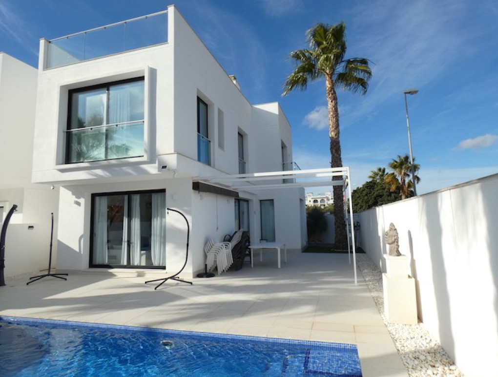 Resale - Detached Villa - Ciudad Quesada