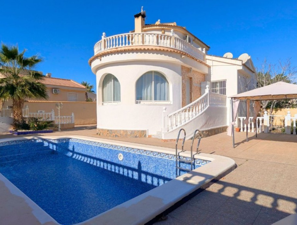Resale - Detached Villa - Ciudad Quesada