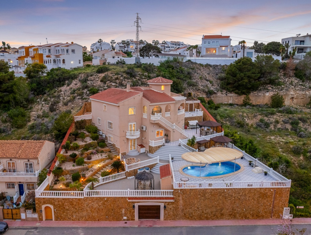 Resale - Detached Villa - Ciudad Quesada