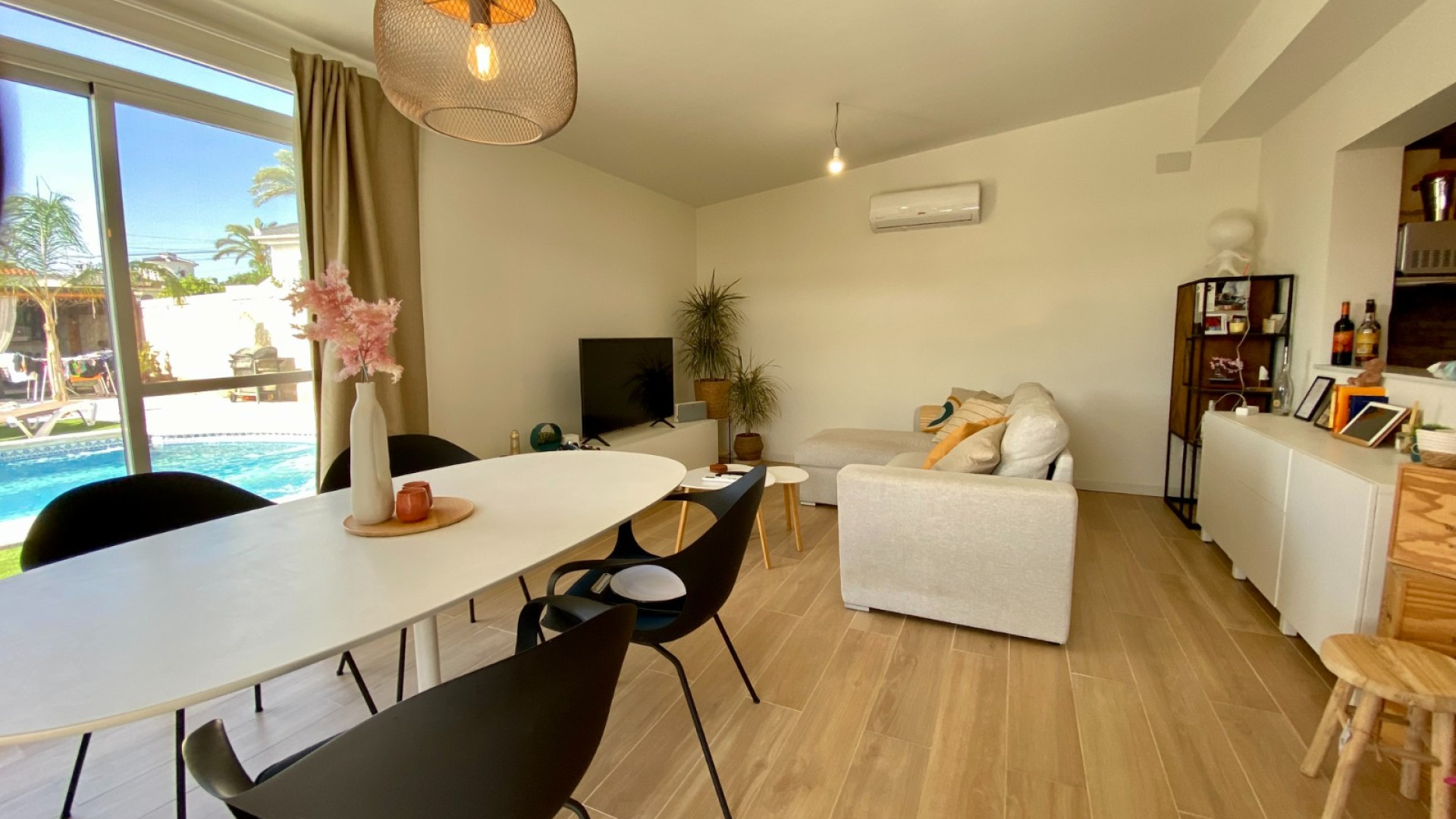 Resale - Detached Villa - Ciudad Quesada