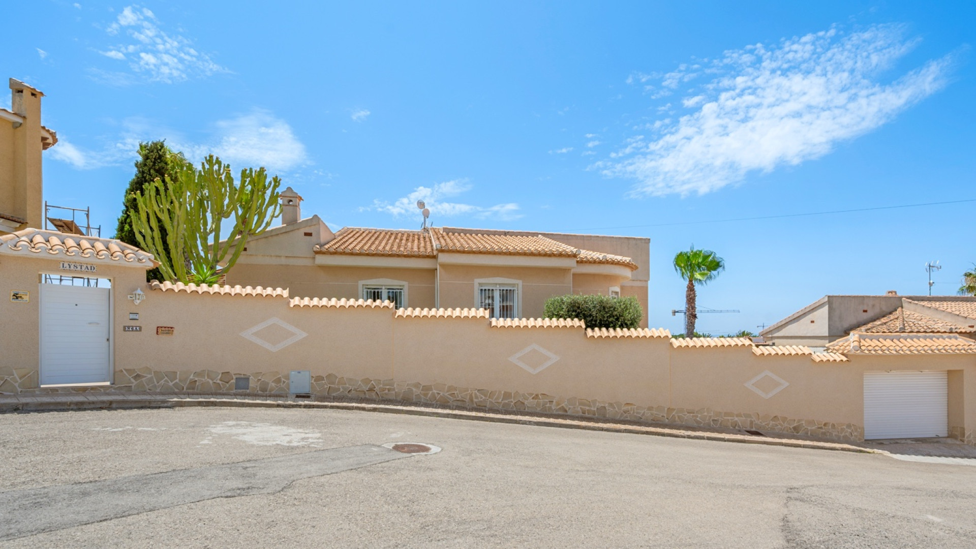 Resale - Detached Villa - Ciudad Quesada