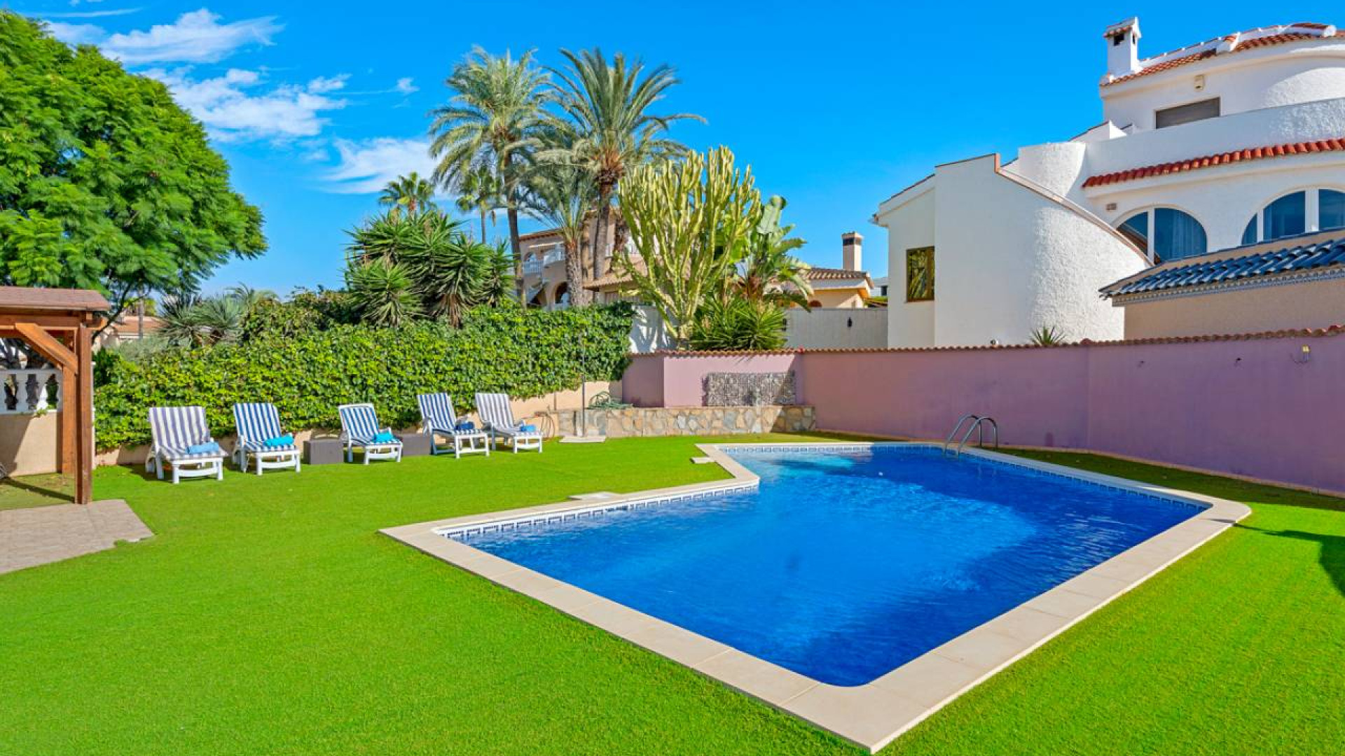 Resale - Detached Villa - Ciudad Quesada