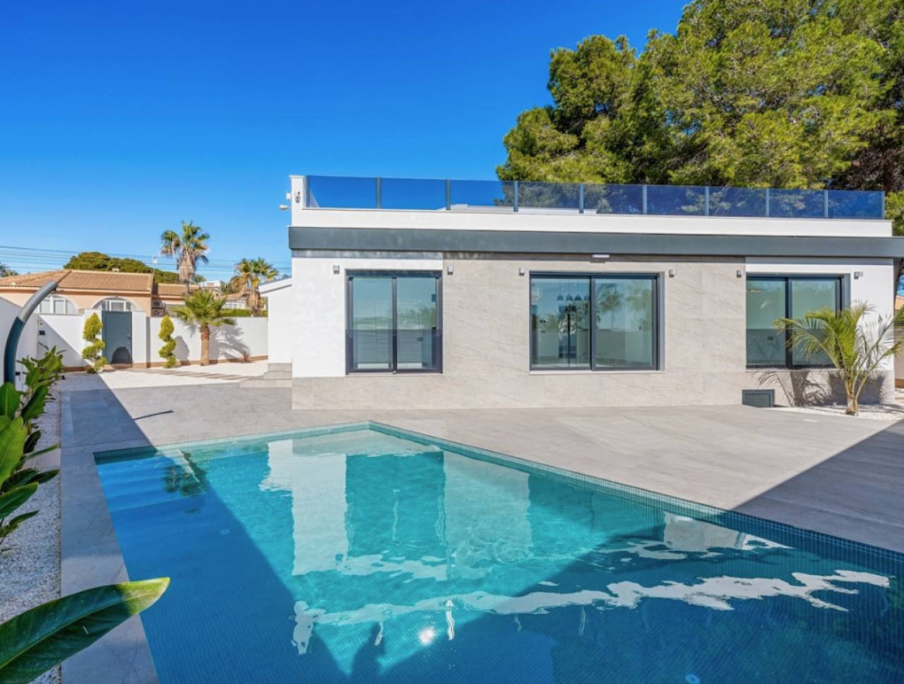 Resale - Detached Villa - Ciudad Quesada