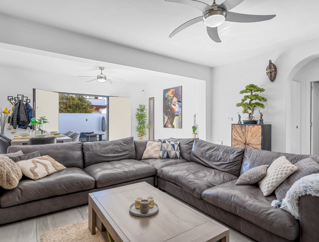 Resale - Detached Villa - Ciudad Quesada