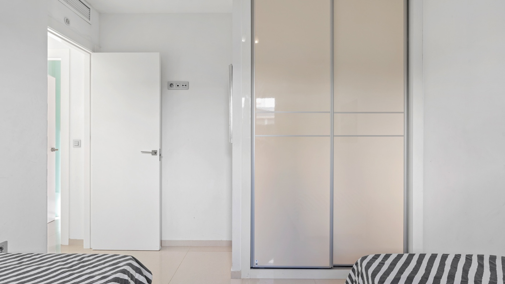 Resale - Detached Villa - Ciudad Quesada