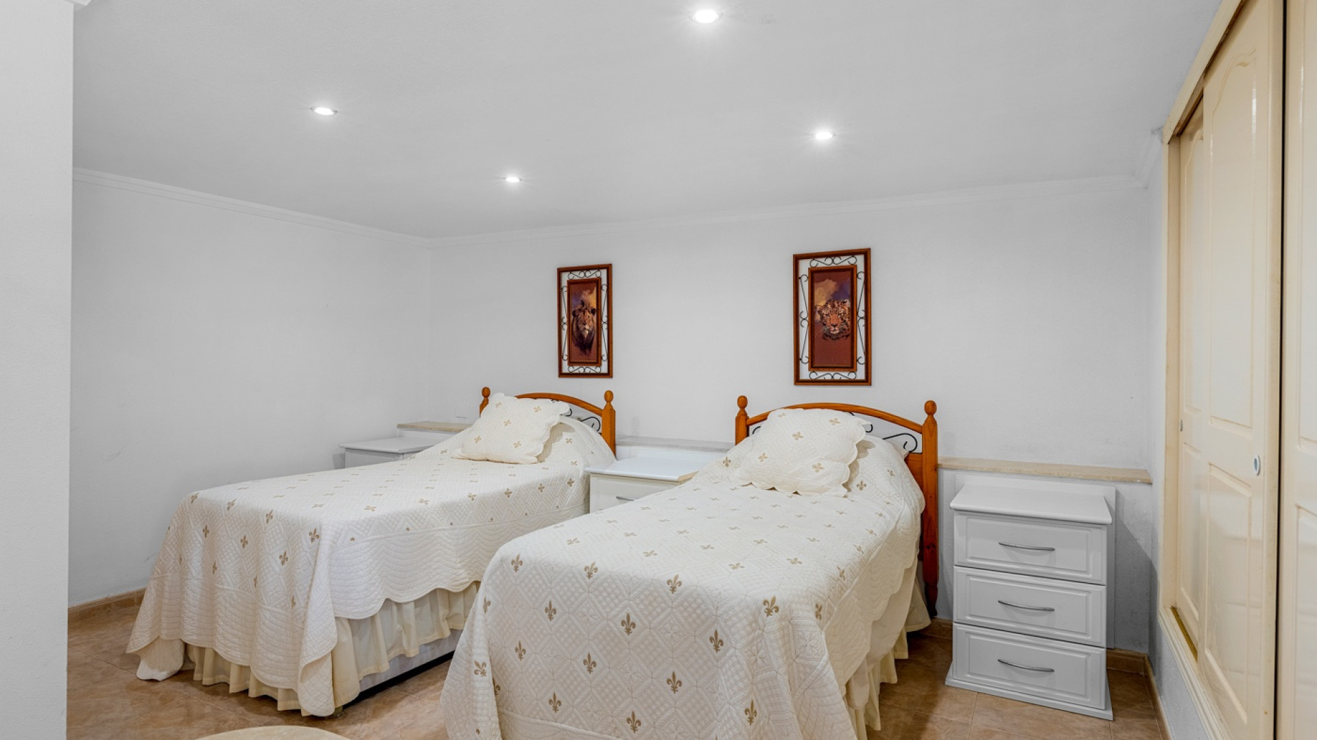 Resale - Detached Villa - Ciudad Quesada