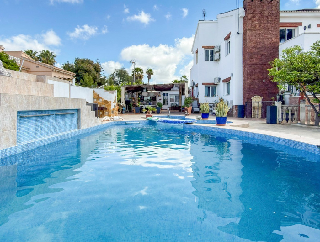 Resale - Detached Villa - Ciudad Quesada