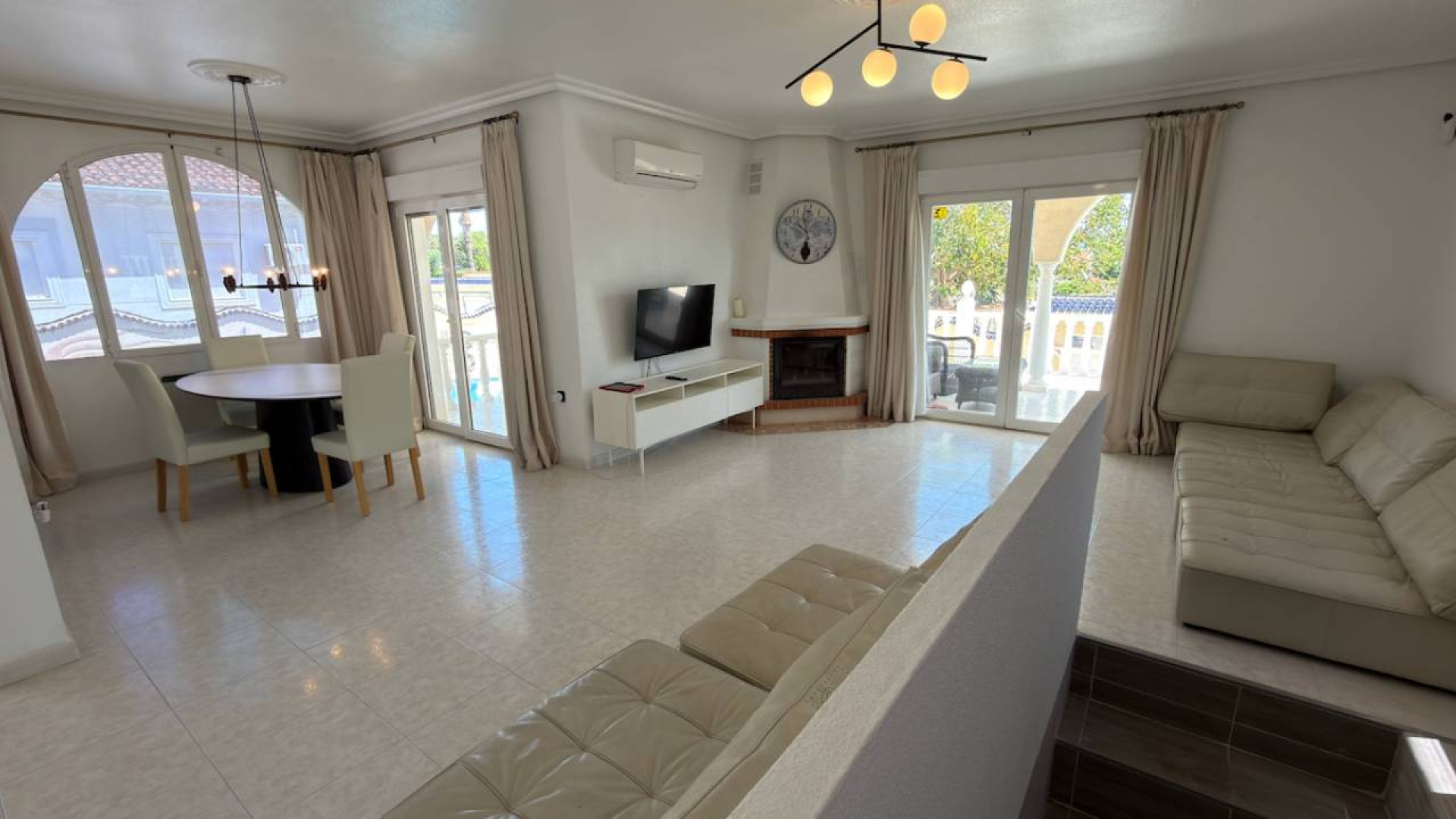 Resale - Detached Villa - Ciudad Quesada