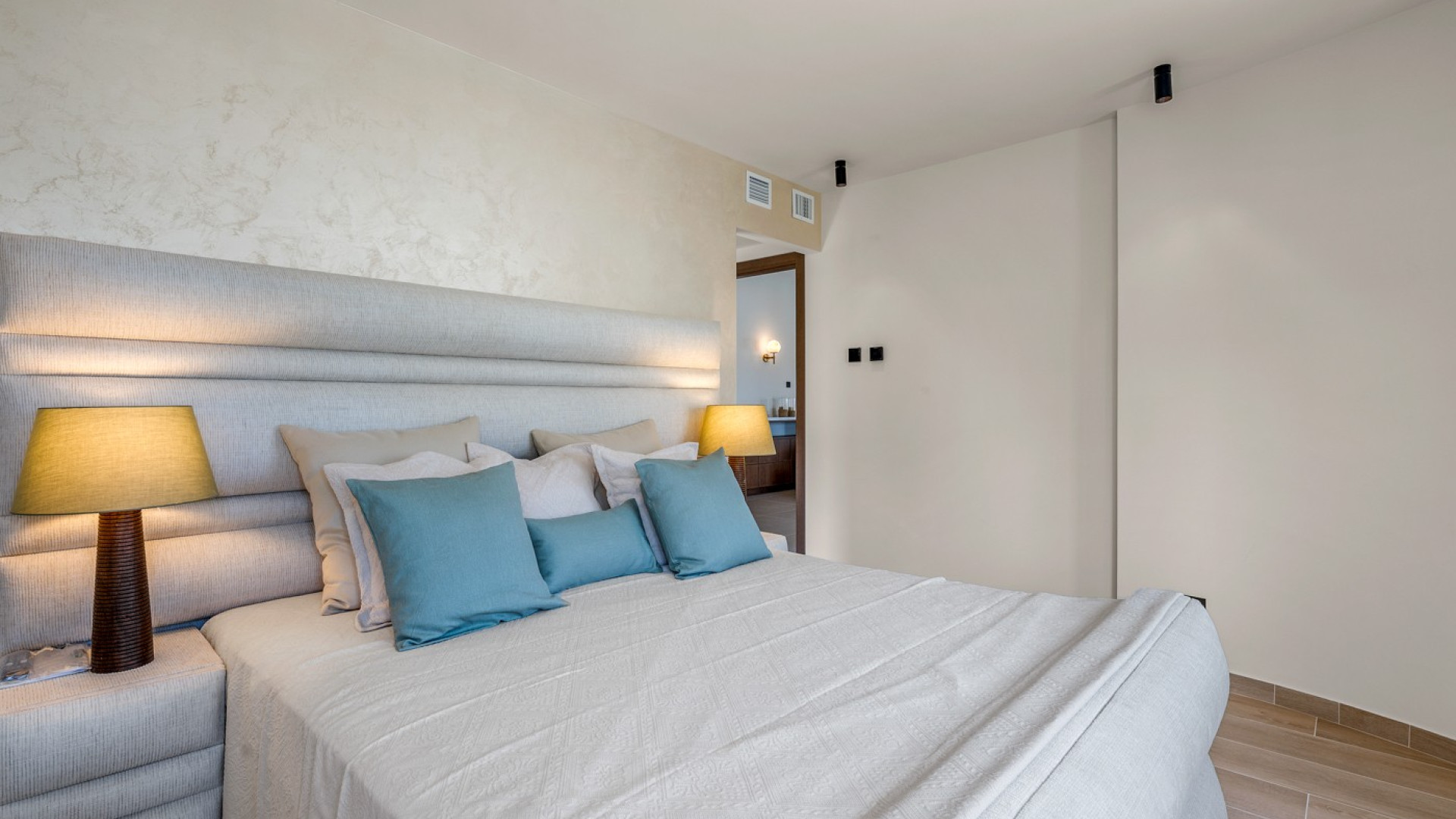 Resale - Detached Villa - Ciudad Quesada