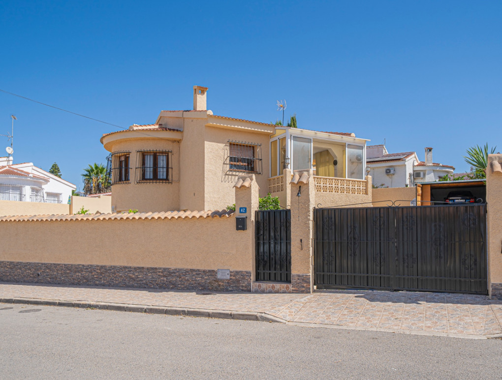 Resale - Detached Villa - Ciudad Quesada