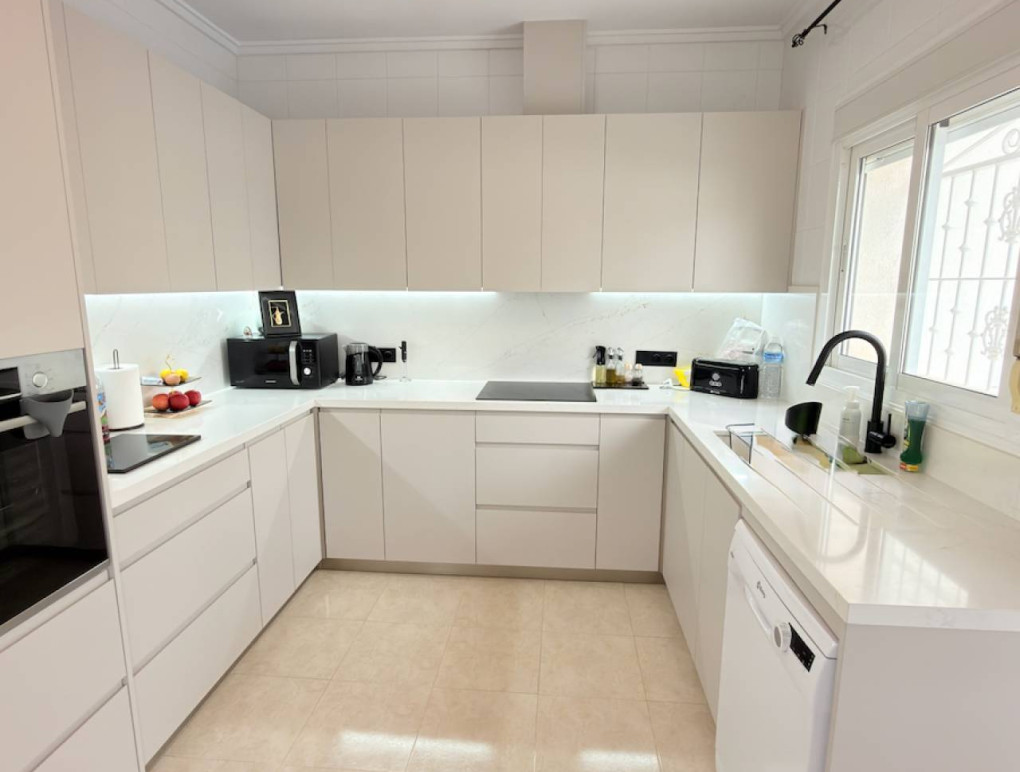 Resale - Detached Villa - Ciudad Quesada