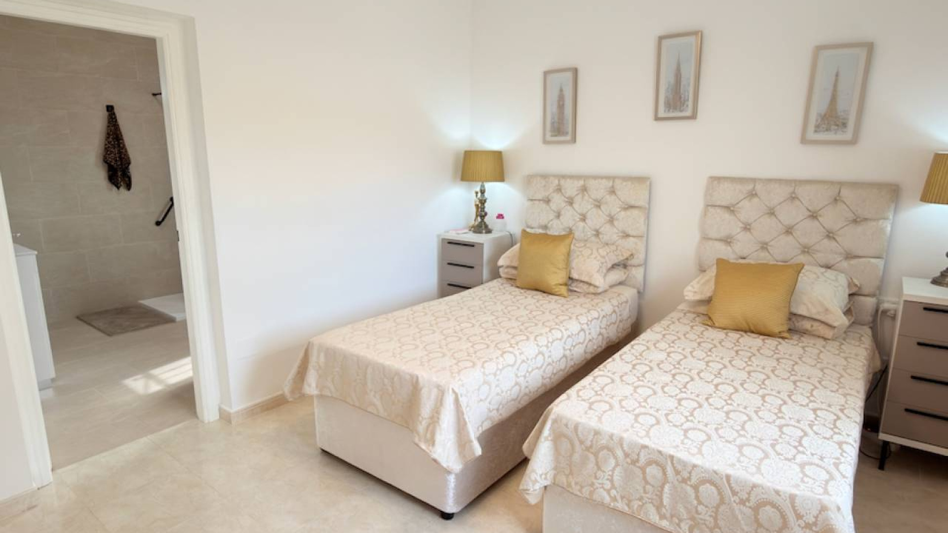 Resale - Detached Villa - Ciudad Quesada