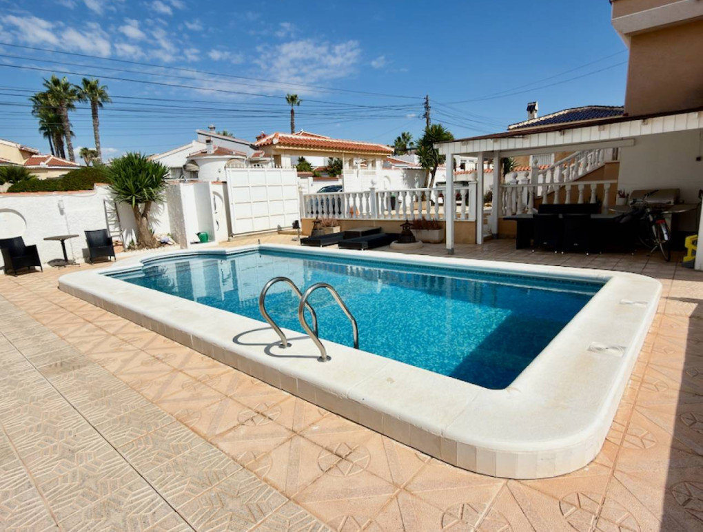 Resale - Detached Villa - Ciudad Quesada