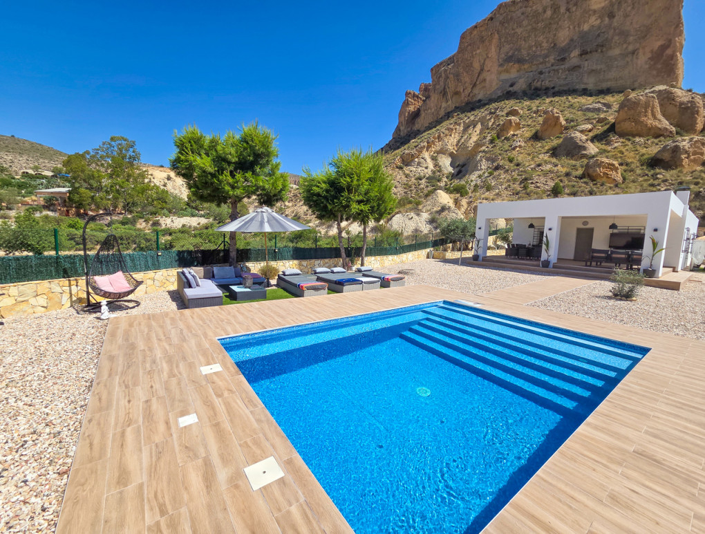 Resale - Detached Villa - Crevillente