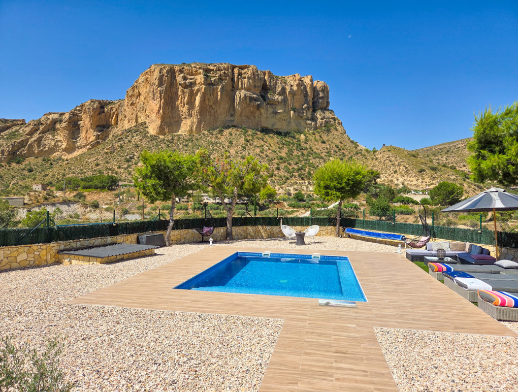Resale - Detached Villa - Crevillente