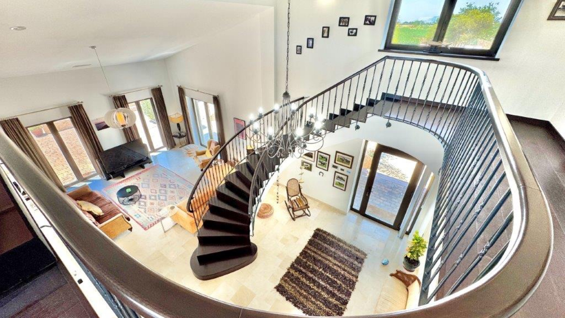 Resale - Detached Villa - Dolores