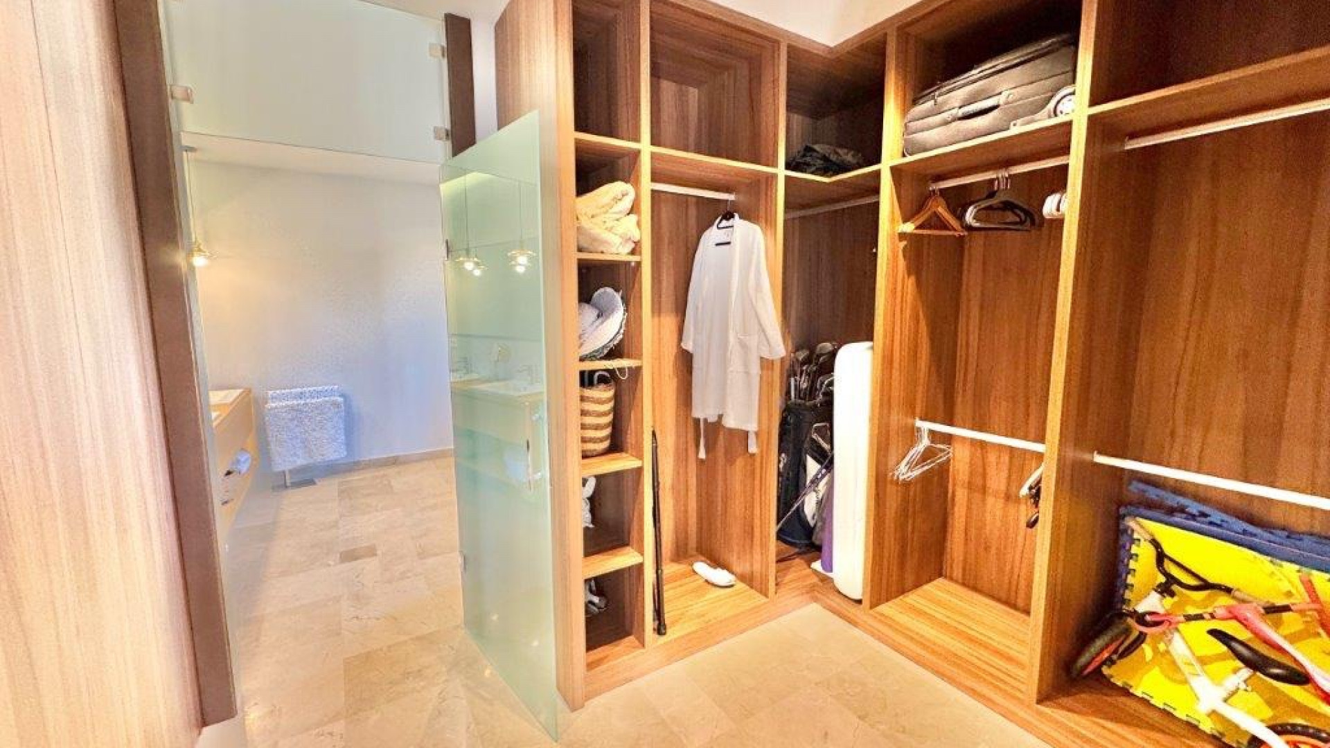 Resale - Detached Villa - Dolores