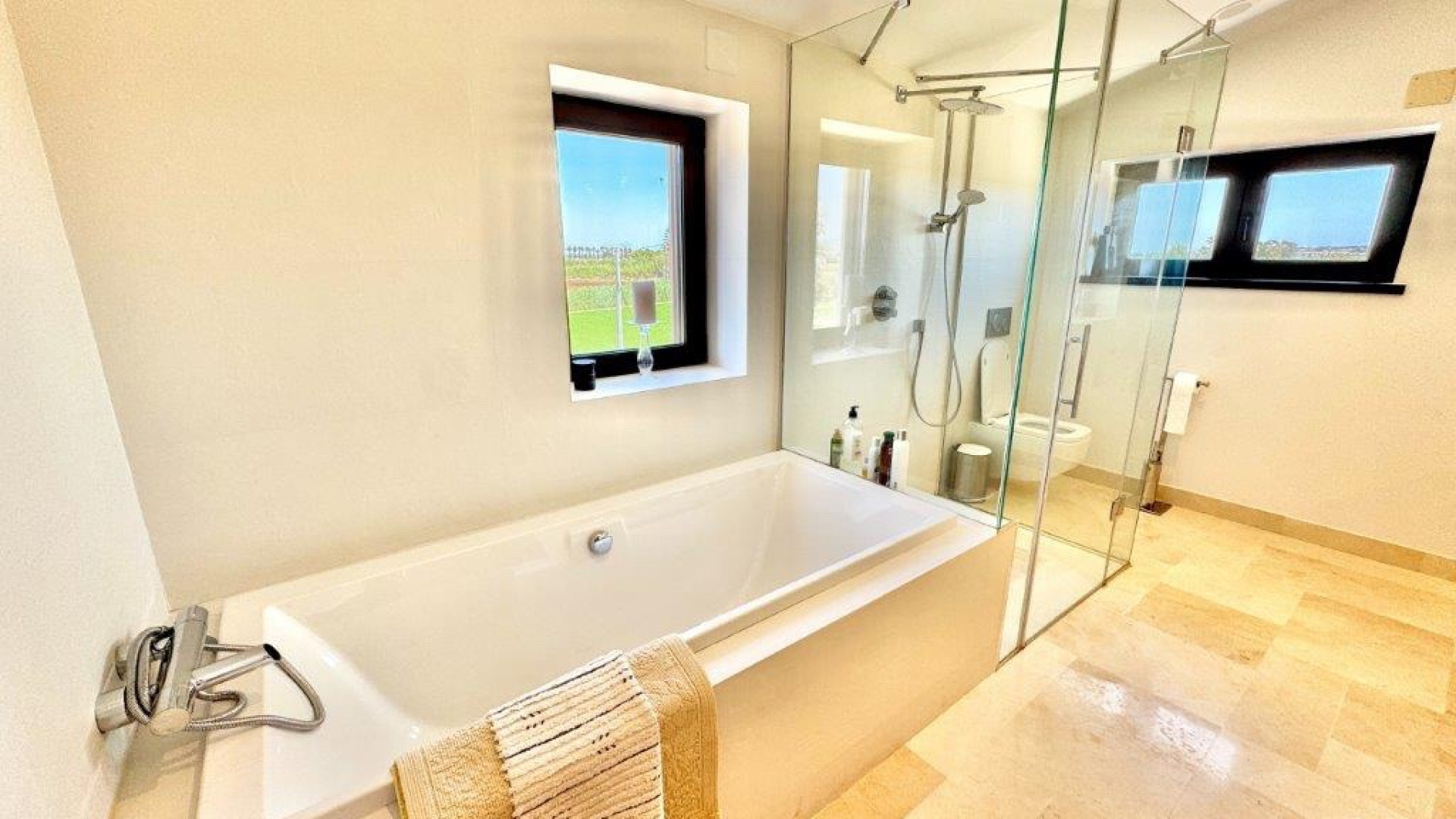 Resale - Detached Villa - Dolores