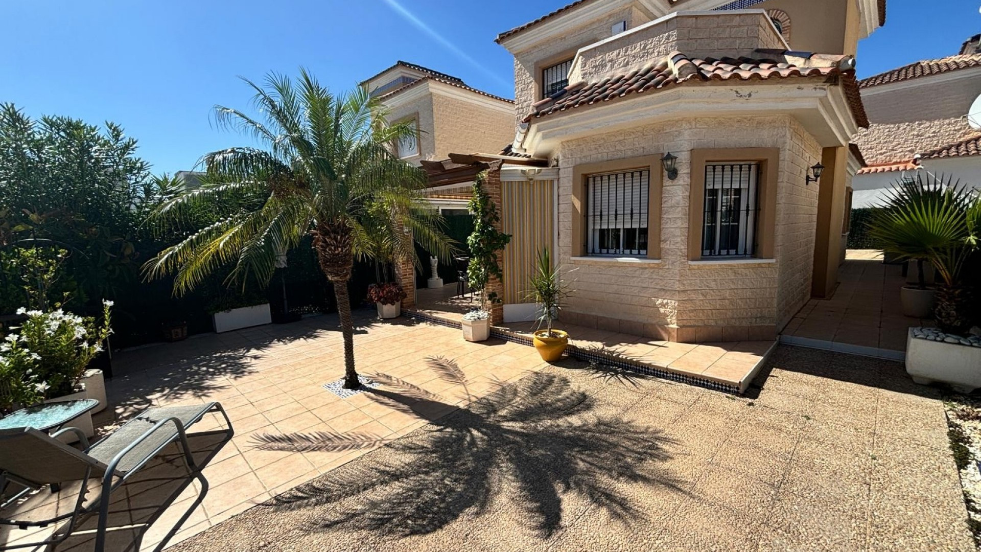 Resale - Detached Villa - Guardamar del Segura - El Raso