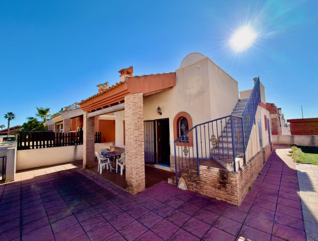 Resale - Detached Villa - Guardamar del Segura - El Raso