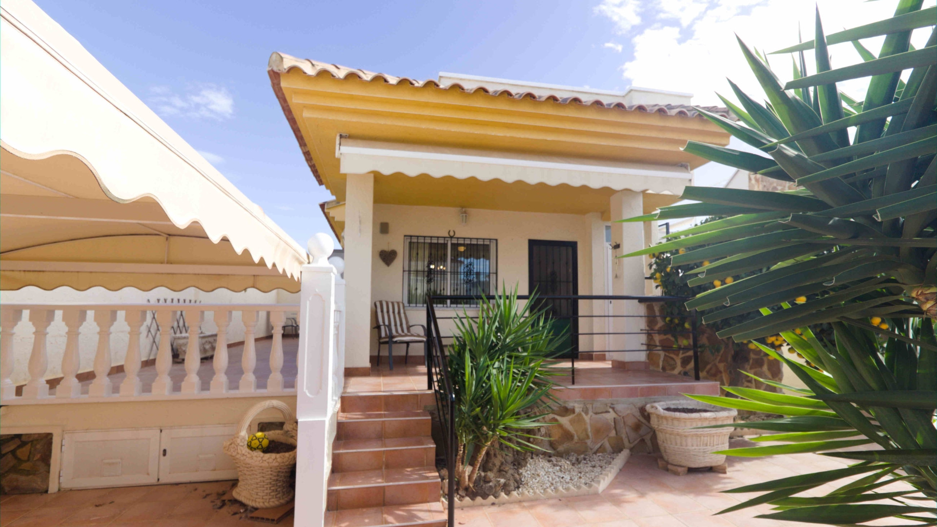 Resale - Detached Villa - Guardamar del Segura