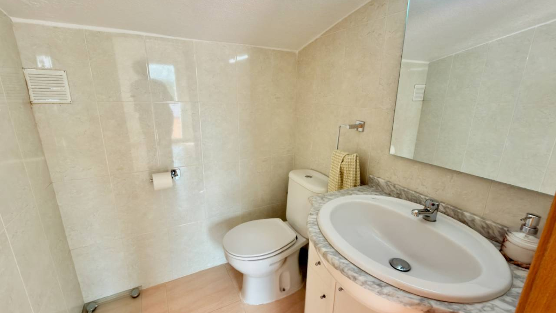 Resale - Detached Villa - Hondon de las Nieves