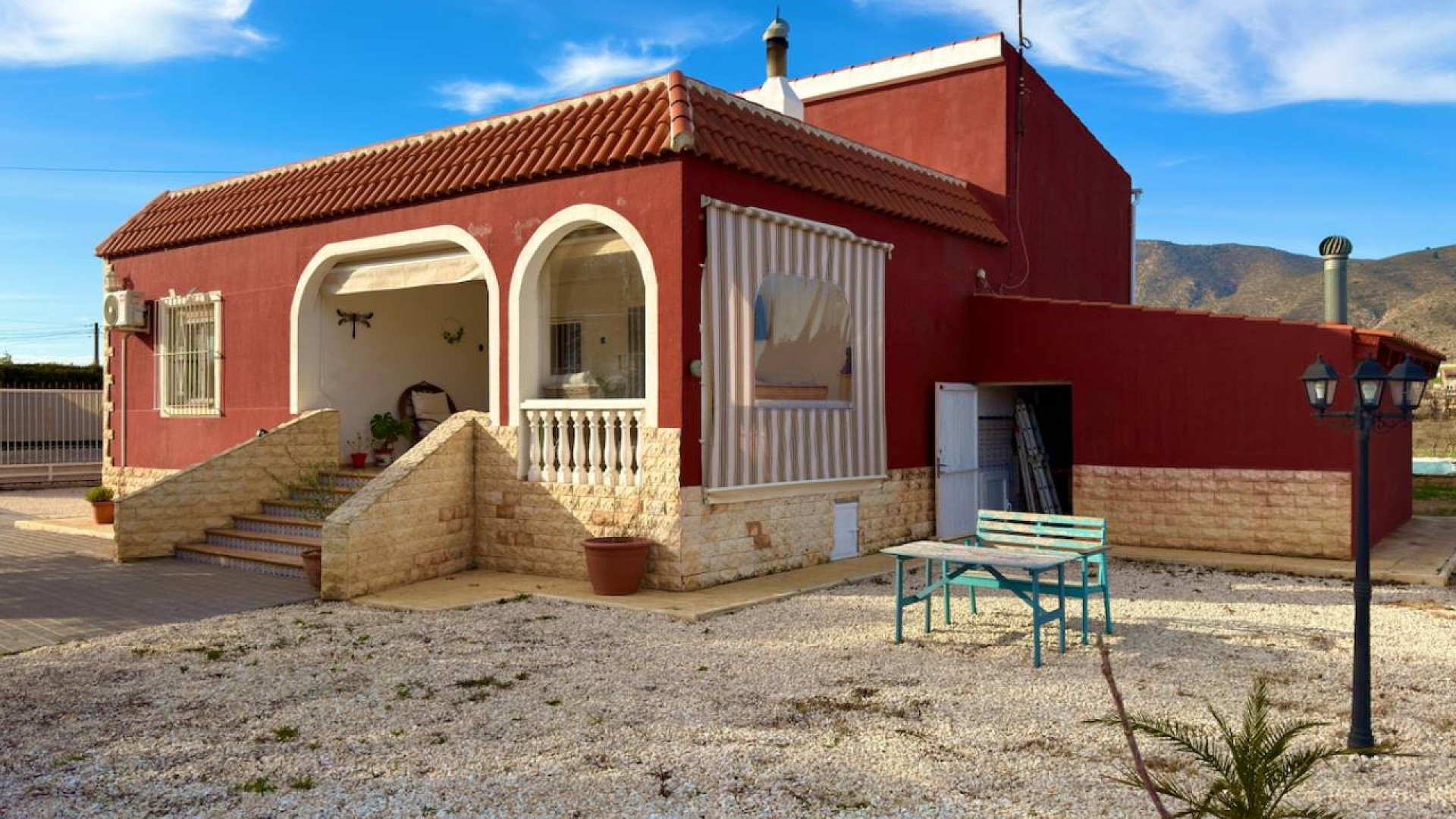 Resale - Detached Villa - Hondon de las Nieves