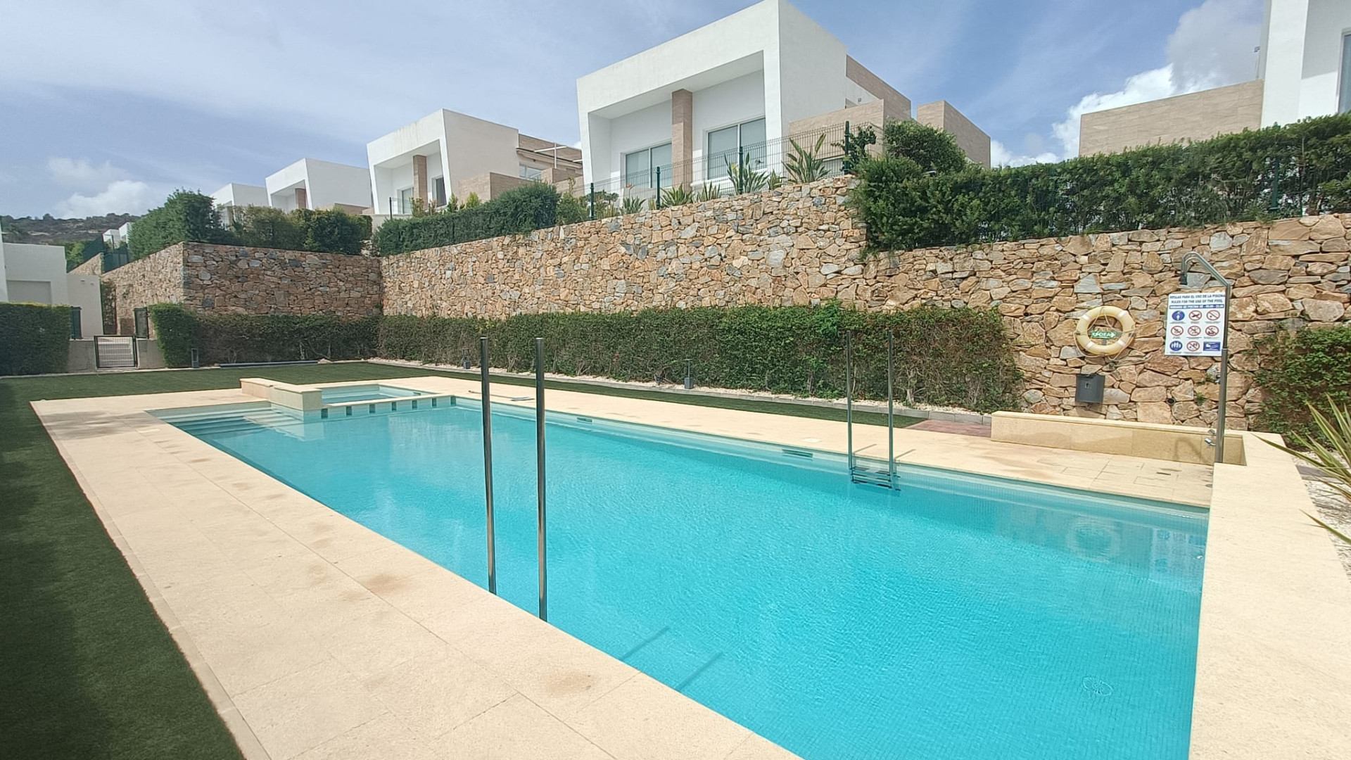 Resale - Detached Villa - La Finca Golf - Algorfa