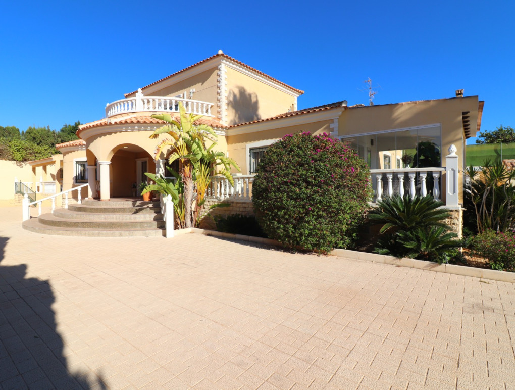 Resale - Detached Villa - La Marina - La Escuera