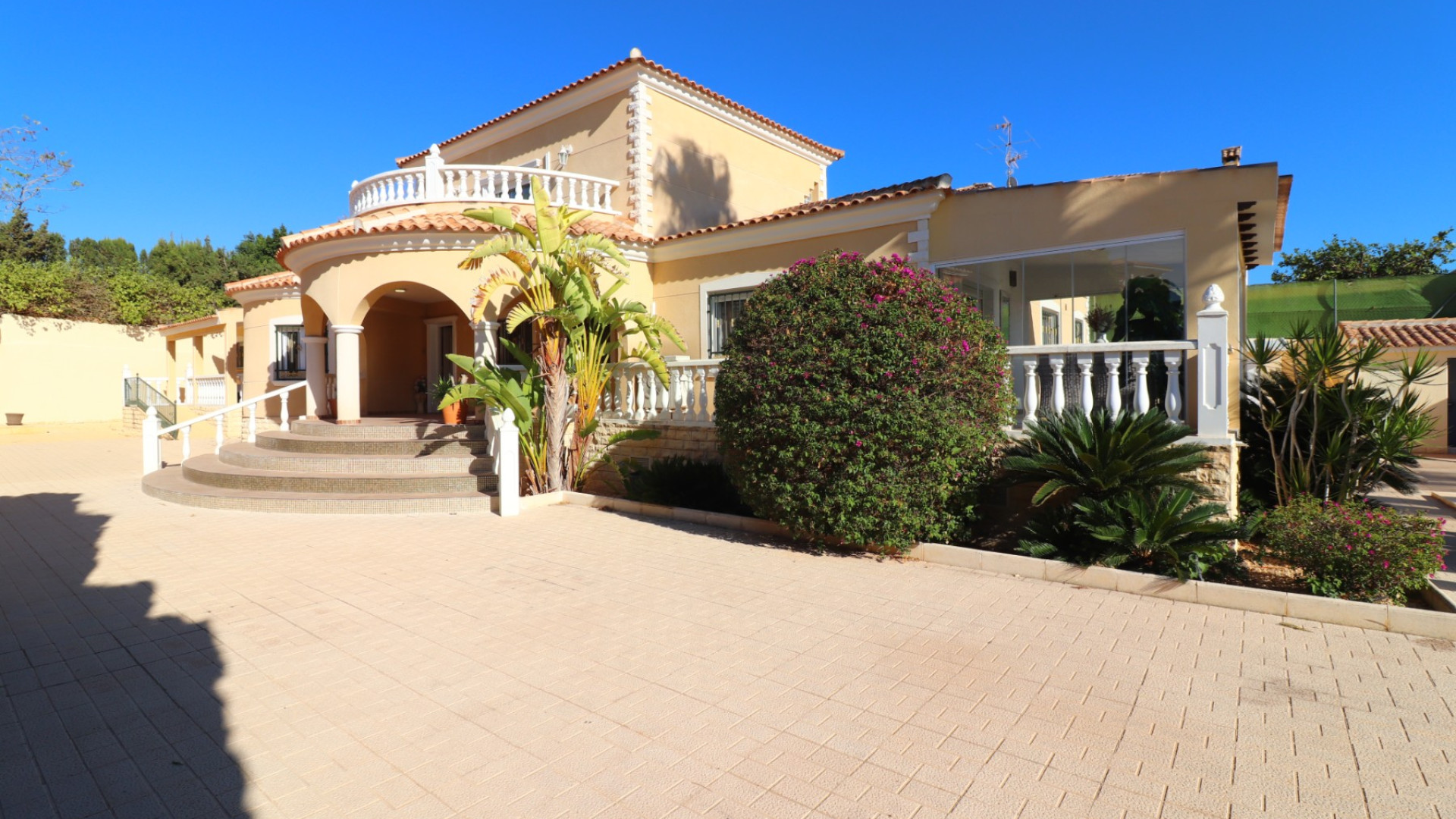 Resale - Detached Villa - La Marina - La Escuera